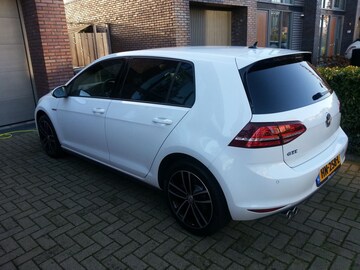Volkswagen Golf 1.4 TSI GTE (2015)
