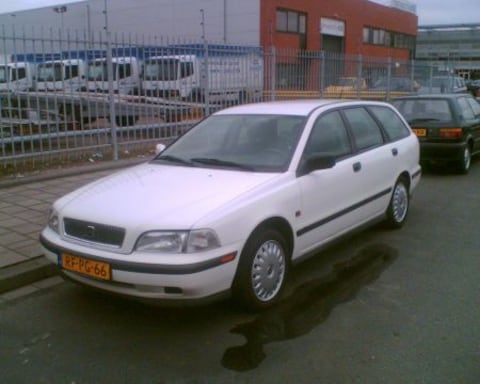 Volvo V40 2.0 Comfort-Line (1997)