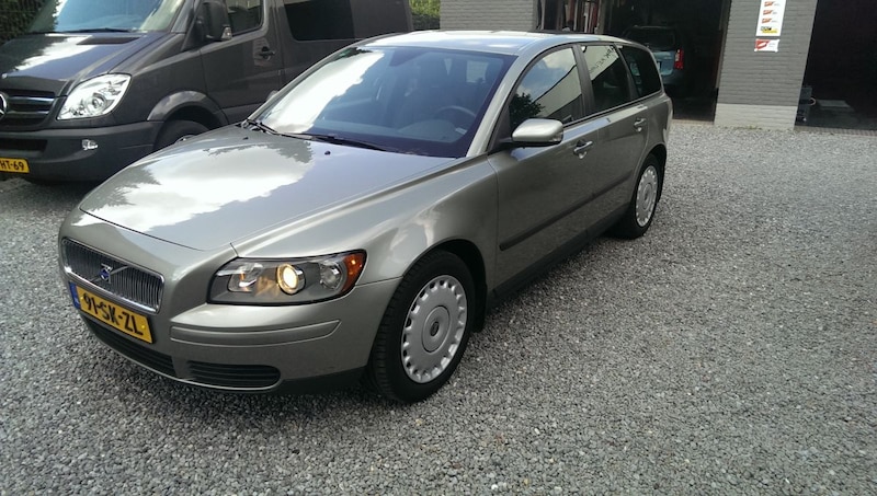 Volvo V50 2.4i (2006)