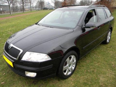 Skoda Octavia Combi 2.0 16V FSI Elegance (2006)