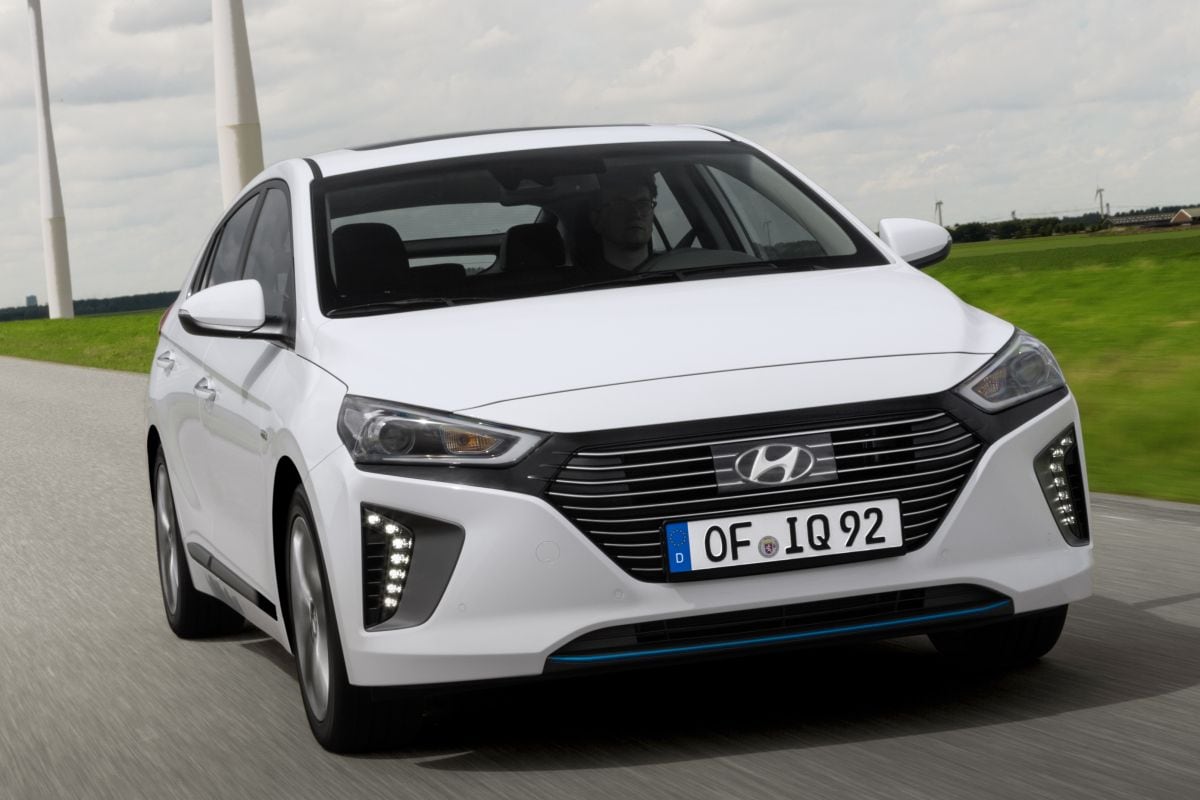 Hyundai Ioniq Comfort EV, Adaptive Cruise, Automaat, Navigatie Hyundai Ioniq Comfort EV, Adaptive Cruise, Automaat, Navigatie