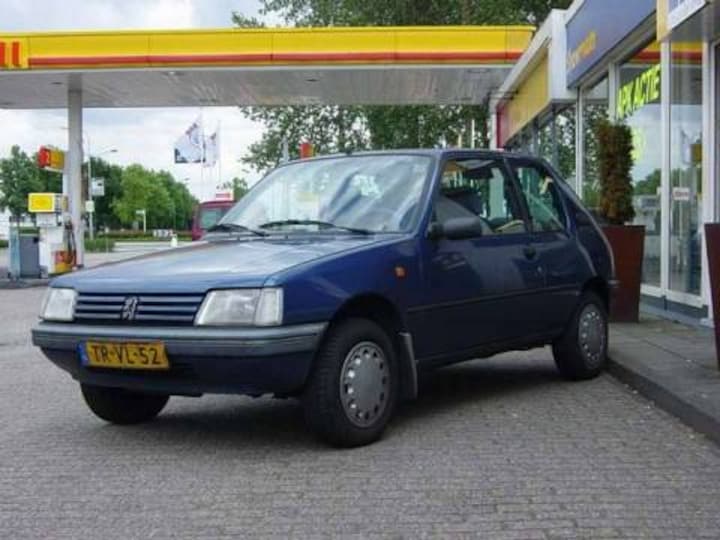 Peugeot 205 Génération 1.8 D (1998)