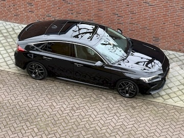 Honda Civic e:HEV Advance (2025)