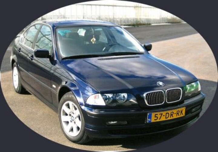 BMW 325i Coupe U9