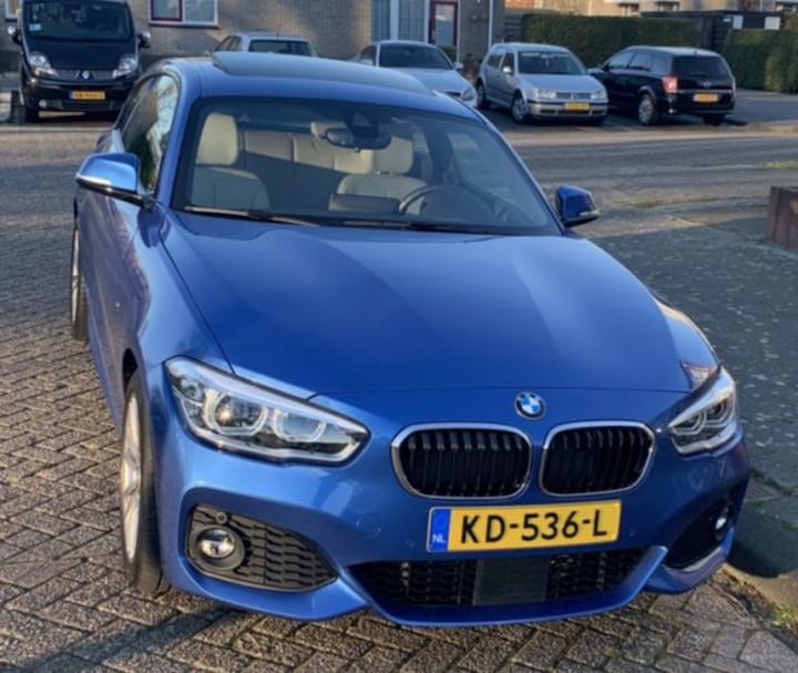 BMW 120i (2016)