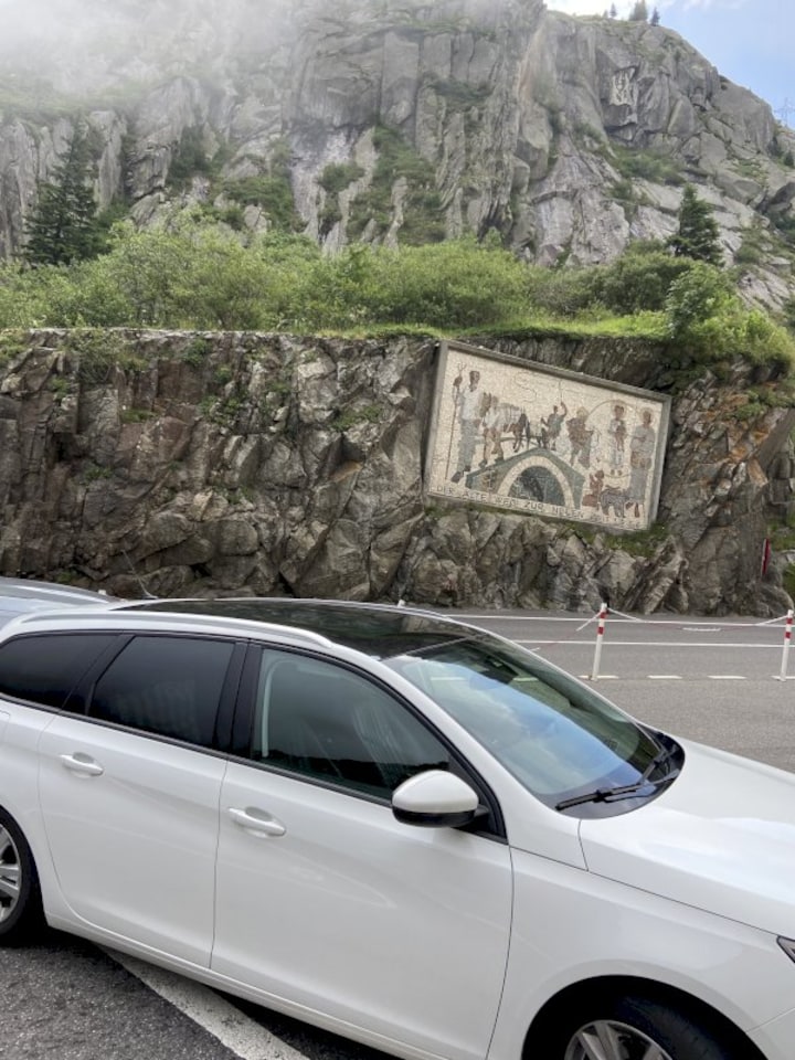Peugeot 308 SW Blue Lease Executive 1.2 PureTech 110 (2019)