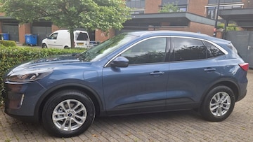 Ford Kuga 2.5 PHEV Titanium (2023)