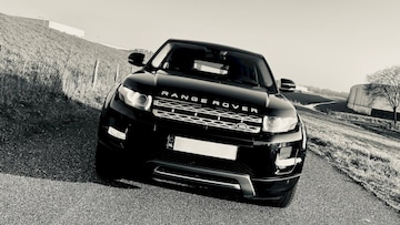 Land Rover Range Rover Evoque 2.0 Si4 4WD Prestige (2012)