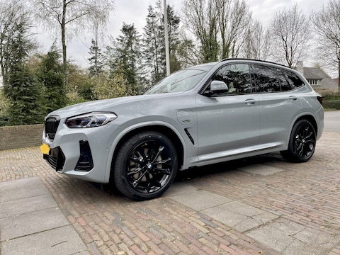 BMW X3 xDrive30e