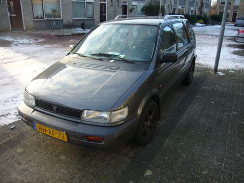 Mitsubishi Space Wagon 2.0 GLXi (1994)