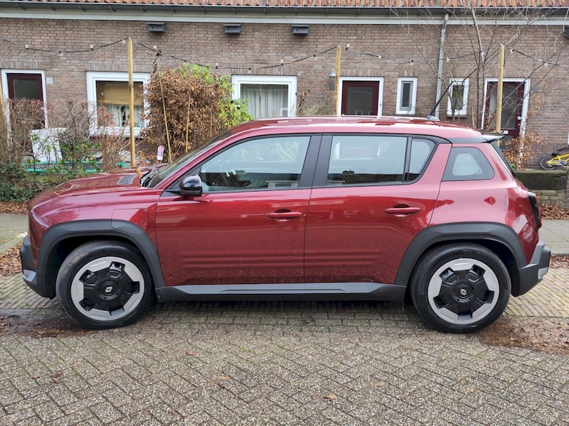 Renault 4 E-TECH comfort range evolution (2025)