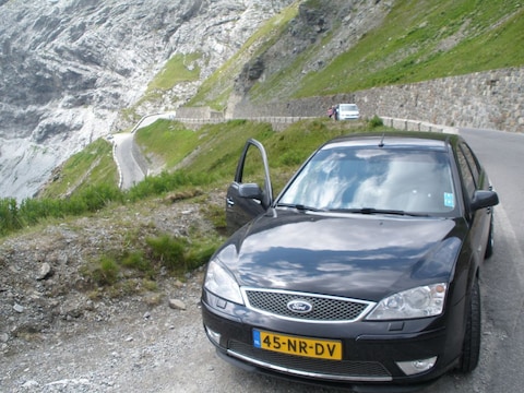 Ford Mondeo 2.0 16V Ghia Executive