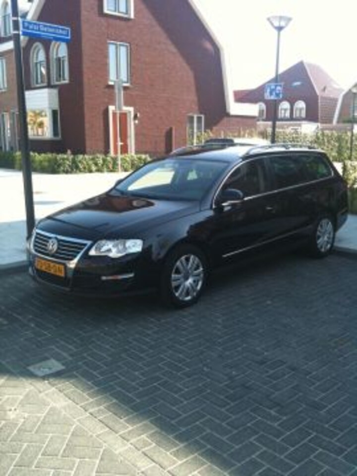 Volkswagen Passat Variant 2.0 TDI 140pk Highline (2005)