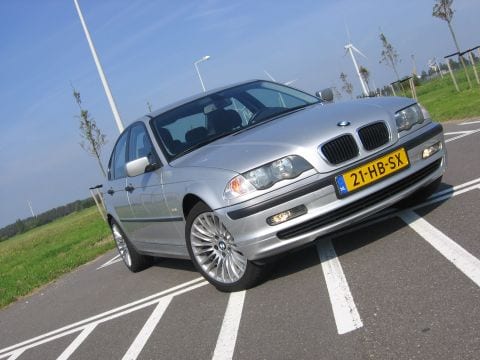 BMW 318i Executive (2001)