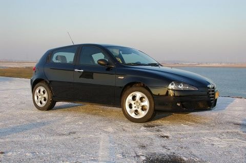 Alfa Romeo 147 1.6 T.Spark 16V Distinctive (2005)