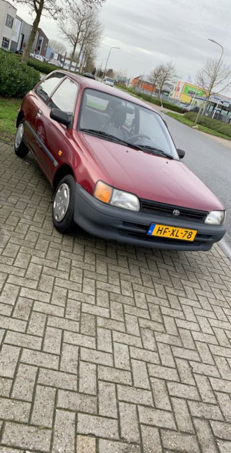 Toyota Starlet 1.3 XLi (1993)