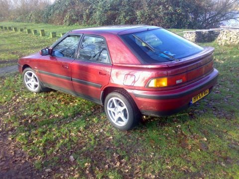 Mazda 323 F 1.8i GLX (1994)