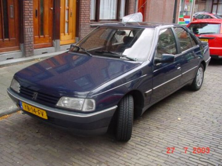 Peugeot 405 SRi