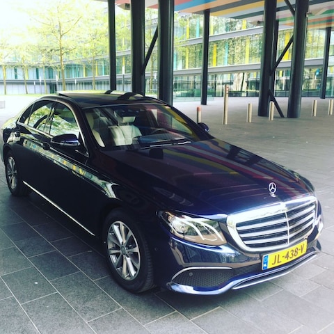 Mercedes-Benz E 220 d (2016)