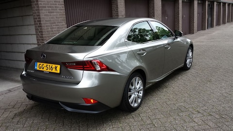 Lexus IS 300h 25th Edition