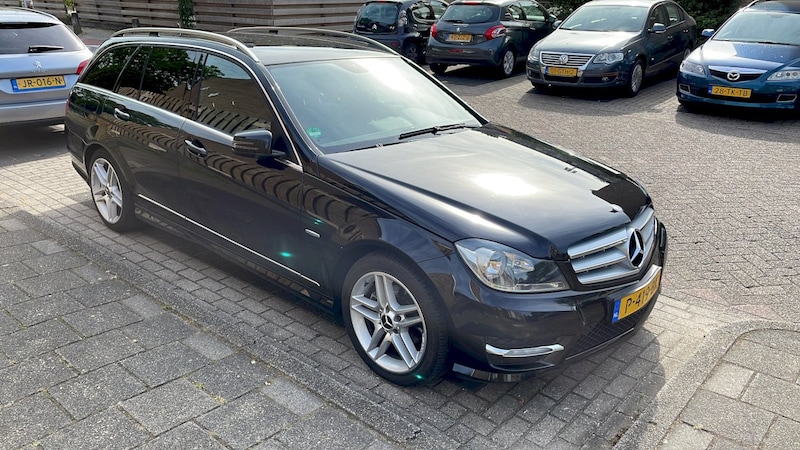 Mercedes-Benz C 250 Estate Avantgarde (2012)