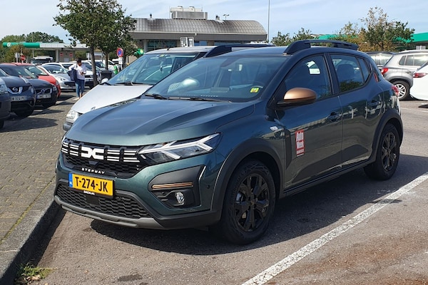 Dacia Sandero (Lars Krijgsman)