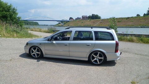 Opel Astra Stationwagon 1.6i Elegance (2000)