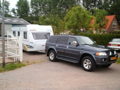 Mitsubishi Pajero Sport 2.5 TD Intense (2005)