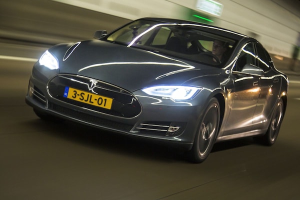 Tesla Model S
