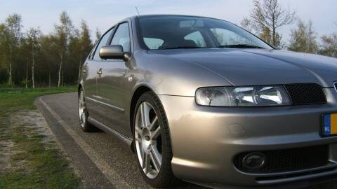 Seat Leon 1.8 20VT Topsport (2003)