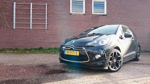 Citroën DS3 e-HDi 90 So Chic