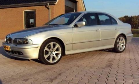 BMW 530d Executive (2002)