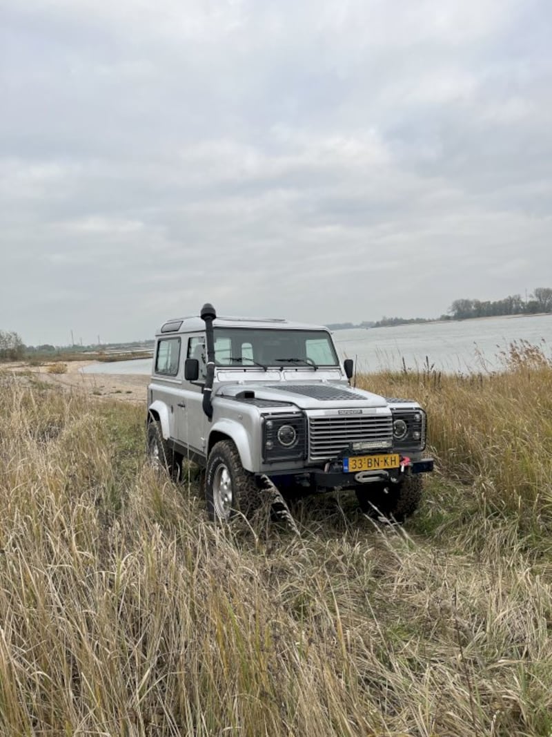 Land Rover Defender 90 Td5 Station Wagon SE (2004)