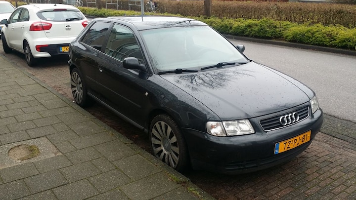 Audi A3 1.8 5V Turbo Ambiente (1998)