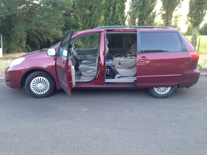 Toyota SIENNA (2007)