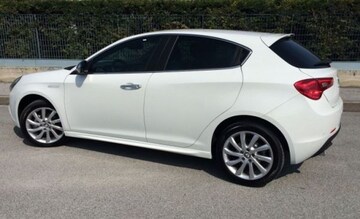 Alfa Romeo Giulietta 1.4 Turbo MultiAir 170 Exclusive (2015)