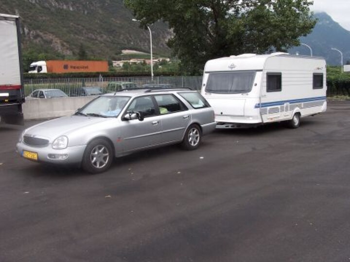 Ford Scorpio Wagon 2.3i 16V Ghia