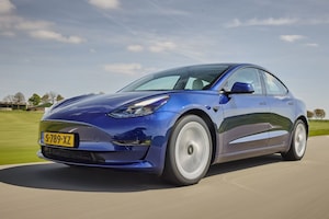 Tesla Model 3 Hyundai Ioniq 6 EV electric car