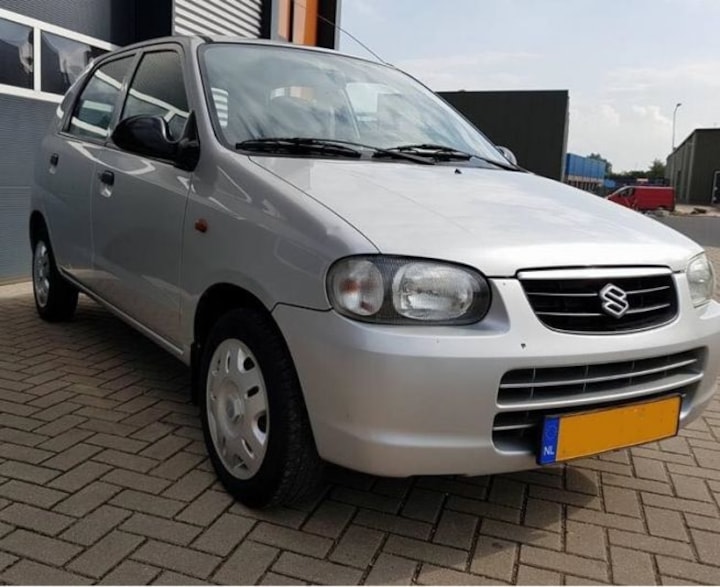 Suzuki Alto 1.1 GLS (2004)