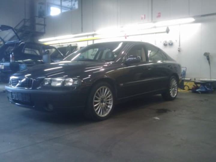 Volvo S60 2.4 140pk (2001)