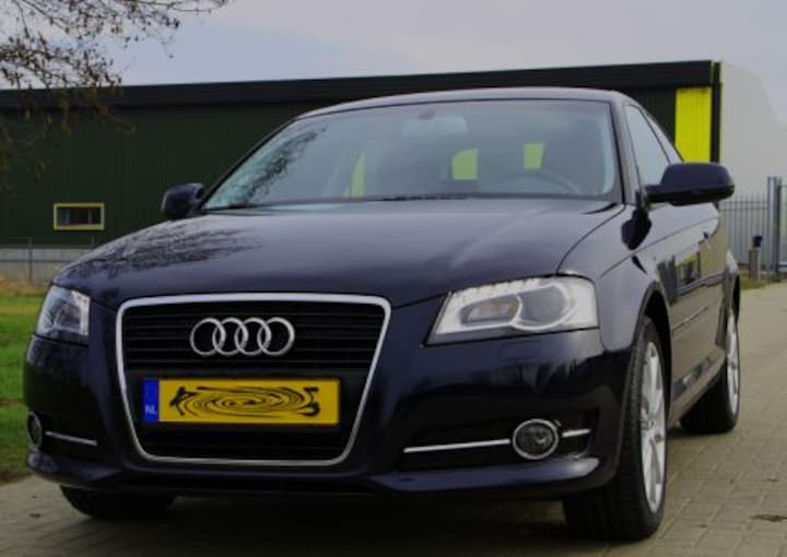 Audi A3 1.6 TDI Ambition Advance (2012)