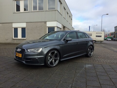 Audi A3 Sportback 1.4 TFSI e-tron Ambition Pro Line + (2015)