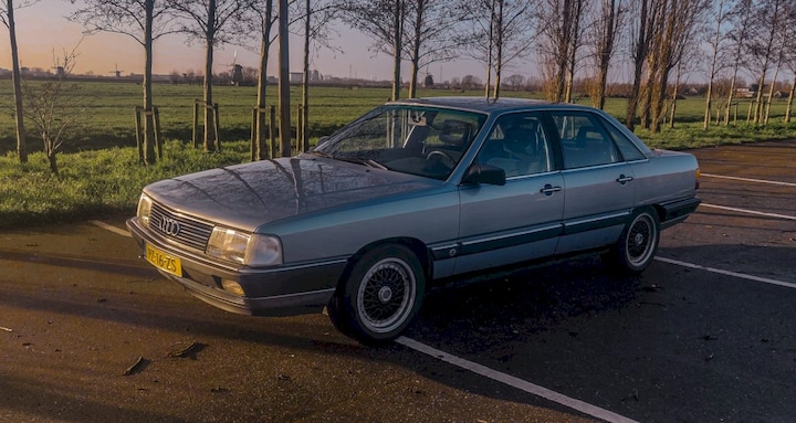 Audi 100 2.2 (1986)