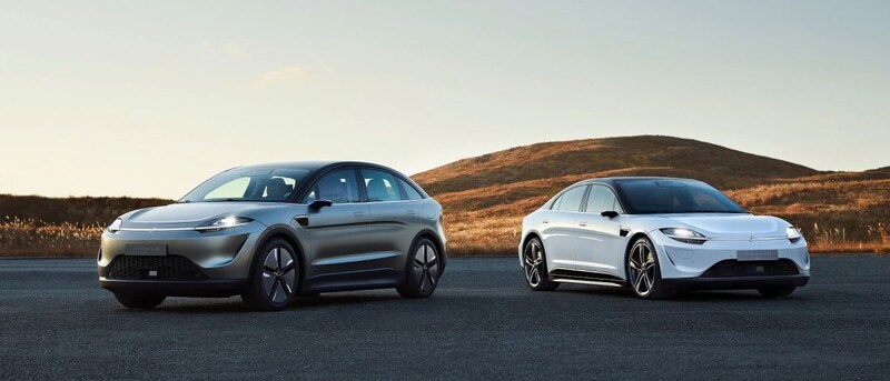 Sony Vision-S 01 en 02