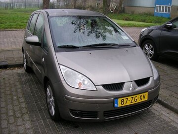 Mitsubishi Colt CZ5 1.3 Incharge+ (2008)