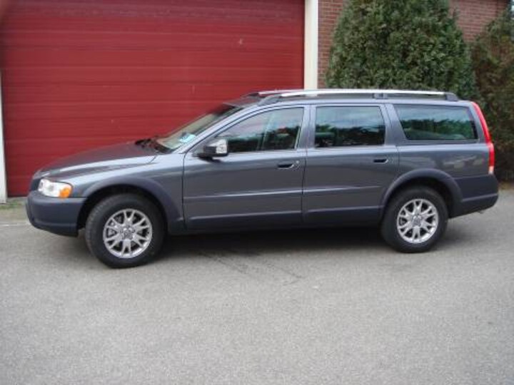 Volvo XC70 2.4 D5 AWD Summum (2007)