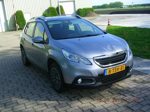 Peugeot 2008 Active 1.2 VTi (2014)