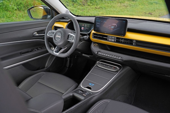 Jeep Avenger dashboard