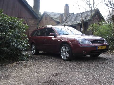 Ford Mondeo Wagon 2.0 TDdi 115pk Ghia (2001)