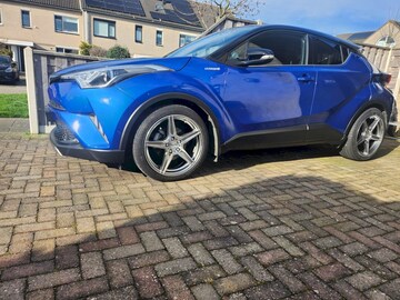Toyota C-HR 1.8 Hybrid Style (2019)
